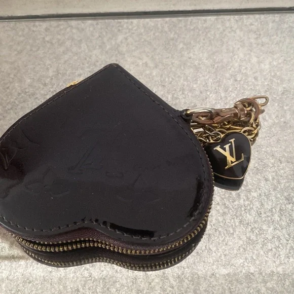 Louis Vuitton heart key chain change purse